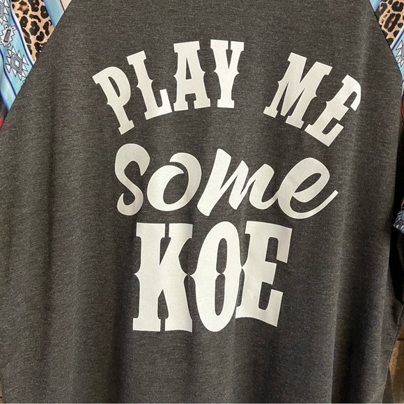Play Me Some Koe Gray Aztec Print Raglan 3/4 Sleeve Top Size Large - Picture 3 of 8